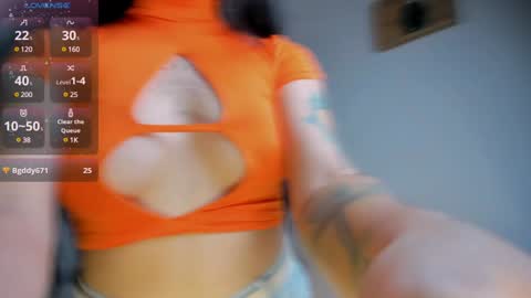 Snapshot of ninamonroee chatting on 12/10/24, 03:09 ninamonroee online show from 12/10/24, 03:09