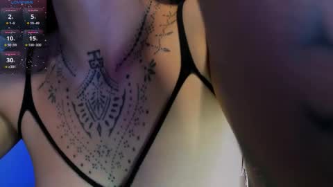 Snapshot of ninamonroee chatting on 04/14/26, 11:11 ninamonroee online show from 04/14/26, 11:11