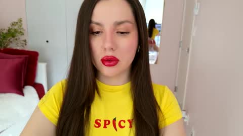 Snapshot of ninaoneil chatting on 02/26/25, 08:11 NinaOneil online show from 02/26/25, 08:11