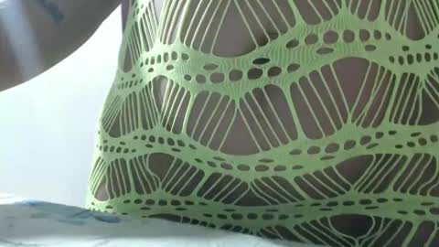 Snapshot of ninapalmer chatting on 04/11/26, 07:18 Ninapalmer online show from 04/11/26, 07:18