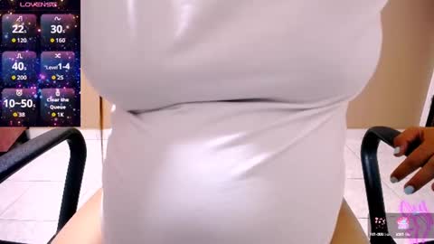 Nina online show from 10/04/25, 02:09