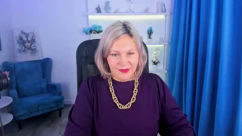 ninastarle online show from 11/21/25, 04:44