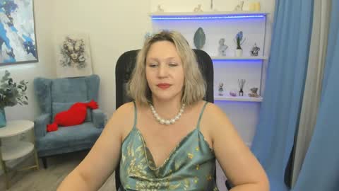 ninastarle online show from 03/22/26, 11:46