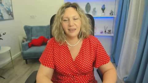 ninastarle online show from 04/30/26, 11:38
