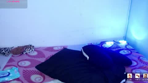 Snapshot of ninatinydoll1 chatting on 07/02/26, 12:33 ninatinydoll1 online show from 07/02/26, 12:33