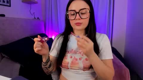 ninavolkov online show from 09/19/25, 09:48