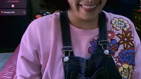 Nina online show from 11/06/25, 04:41