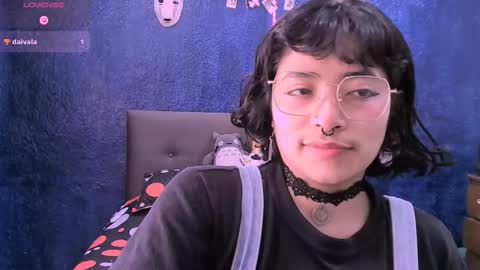 Nina online show from 11/12/25, 02:06