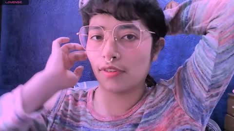 Snapshot of ninayellow chatting on 01/19/26, 03:49 Nina online show from 01/19/26, 03:49