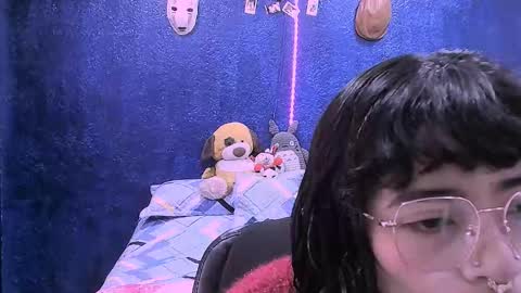 Snapshot of ninayellow chatting on 03/03/26, 12:33 Nina online show from 03/03/26, 12:33