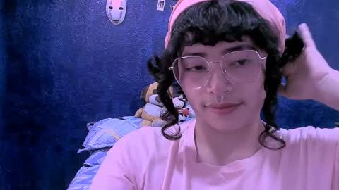 Snapshot of ninayellow chatting on 04/08/26, 12:27 Nina online show from 04/08/26, 12:27