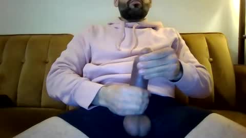 Snapshot of nineinchthicky chatting on 12/20/25, 05:25 nineinchthicky online show from 12/20/25, 05:25