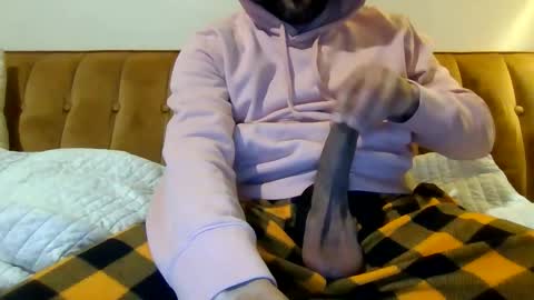 Snapshot of nineinchthicky chatting on 02/25/26, 10:19 nineinchthicky online show from 02/25/26, 10:19