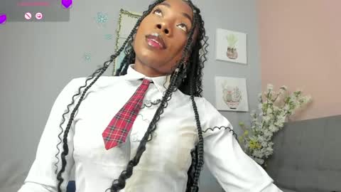 NINI  online show from 02/01/25, 03:07