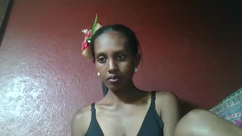 ninie246746 online show from 01/12/25, 03:25