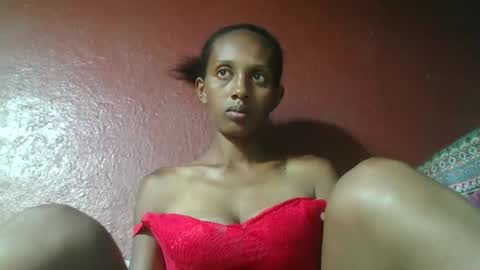 ninie246746 online show from 01/15/25, 04:15