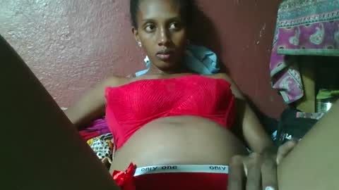 ninie246746 online show from 01/23/25, 04:04