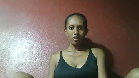 ninie246746 online show from 03/07/25, 05:29