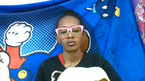 Snapshot of ninie246746 chatting on 06/21/26, 06:05 ninie246746 online show from 06/21/26, 06:05