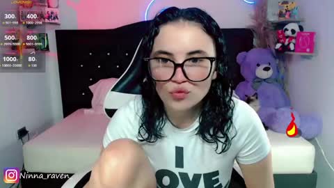 Snapshot of ninna_raven chatting on 05/21/26, 09:11 Ninna online show from 05/21/26, 09:11