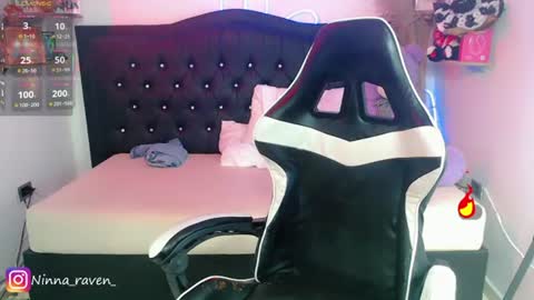 Snapshot of ninna_raven chatting on 06/13/26, 09:35 Ninna online show from 06/13/26, 09:35