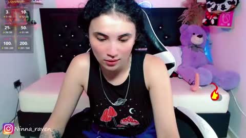 Snapshot of ninna_raven chatting on 06/22/26, 11:02 Ninna online show from 06/22/26, 11:02