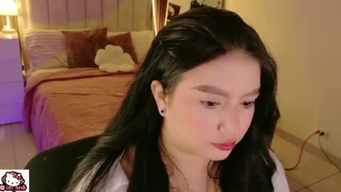 Snapshot of ninna_sweet_ chatting on 07/19/26, 01:15 Nina online show from 07/19/26, 01:15