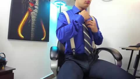 Snapshot of nino_bonnucci chatting on 09/19/25, 11:44 nino_bonnucci online show from 09/19/25, 11:44