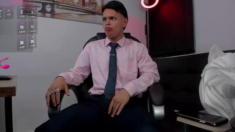 Snapshot of nino_bonnucci chatting on 09/23/25, 06:33 nino_bonnucci online show from 09/23/25, 06:33