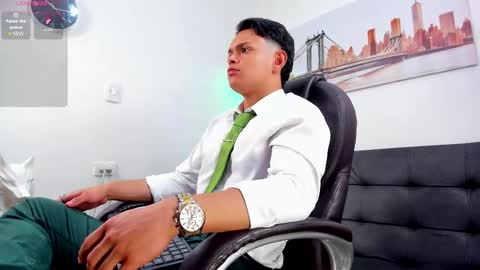 Snapshot of nino_bonnucci chatting on 10/14/25, 07:14 nino_bonnucci online show from 10/14/25, 07:14