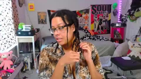 kiwi online show from 10/01/25, 01:50