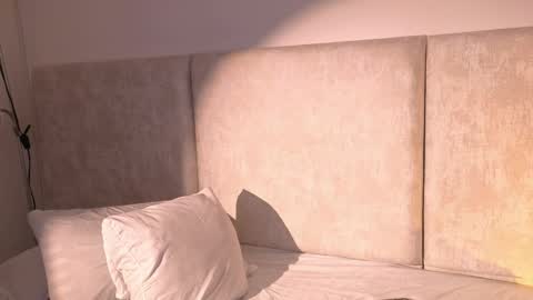 Snapshot of nioki_ chatting on 05/01/26, 04:06 nioki_ online show from 05/01/26, 04:06