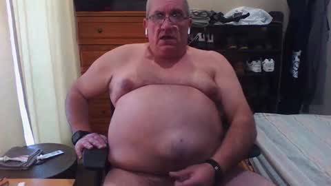 Snapshot of nionios67 chatting on 12/03/25, 05:22 Dennis online show from 12/03/25, 05:22