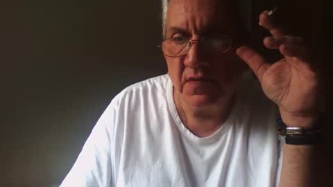 Snapshot of nionios67 chatting on 05/10/26, 01:49 Dennis online show from 05/10/26, 01:49