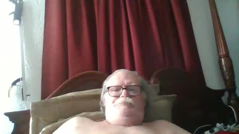 Snapshot of nipplechaser chatting on 12/05/24, 05:15 nipplechaser online show from 12/05/24, 05:15