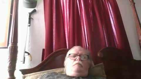 Snapshot of nipplechaser chatting on 01/10/25, 04:20 nipplechaser online show from 01/10/25, 04:20