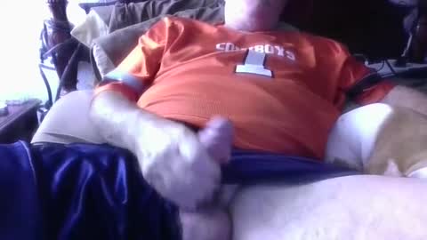 Snapshot of nipplechaser chatting on 10/06/25, 04:26 nipplechaser online show from 10/06/25, 04:26