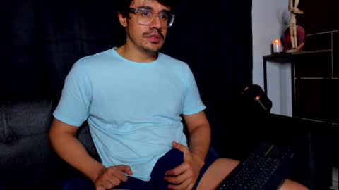 Snapshot of nipsfetich chatting on 01/29/25, 01:05 Steven online show from 01/29/25, 01:05