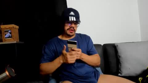 Snapshot of nipsfetich chatting on 03/03/25, 02:26 Steven online show from 03/03/25, 02:26