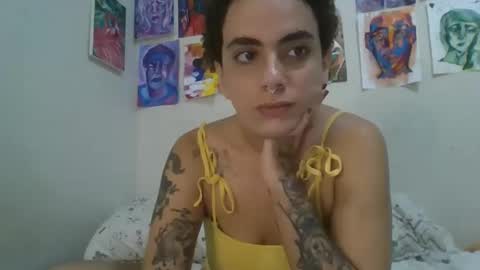 Snapshot of niquetheclown chatting on 04/20/26, 02:25 niquetheclown online show from 04/20/26, 02:25