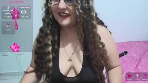 Snapshot of niraksil chatting on 11/24/25, 12:16 Niraksil online show from 11/24/25, 12:16