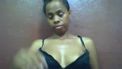 Snapshot of nirinahfy chatting on 01/27/25, 06:30 nirinahfy online show from 01/27/25, 06:30