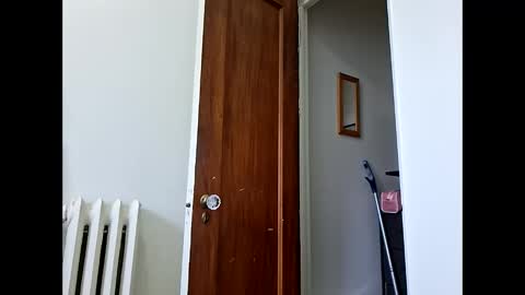 Snapshot of nirrikvad chatting on 10/25/25, 03:18 iain online show from 10/25/25, 03:18