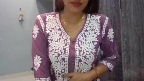 Snapshot of nisha_baby chatting on 06/18/26, 04:46 Nishu online show from 06/18/26, 04:46