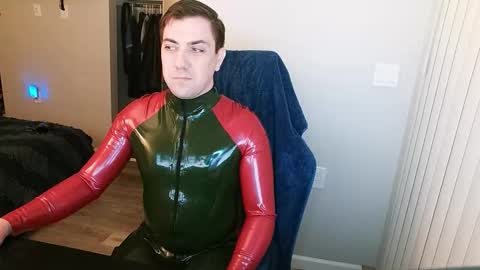 Snapshot of niteowl4 chatting on 12/18/25, 09:15 niteowl4 online show from 12/18/25, 09:15