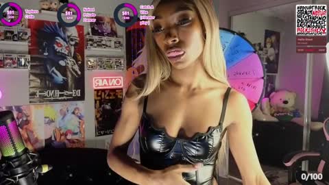 Snapshot of niviawolfe chatting on 12/09/24, 03:50 NIVIA WOLFE online show from 12/09/24, 03:50