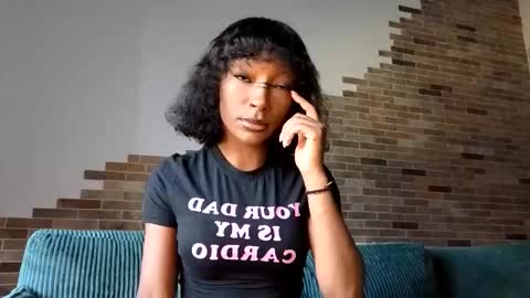 Snapshot of niviawolfe chatting on 05/01/26, 03:33 NIVIA WOLFE online show from 05/01/26, 03:33