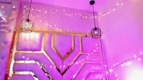 Snapshot of nix_boobs chatting on 04/20/26, 07:04 V I C T O R I A online show from 04/20/26, 07:04