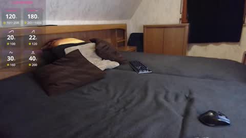 Snapshot of nixan85 chatting on 03/13/26, 08:32 nixan85 online show from 03/13/26, 08:32