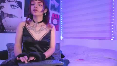 Snapshot of nixxi_ chatting on 02/04/26, 12:27 nix online show from 02/04/26, 12:27